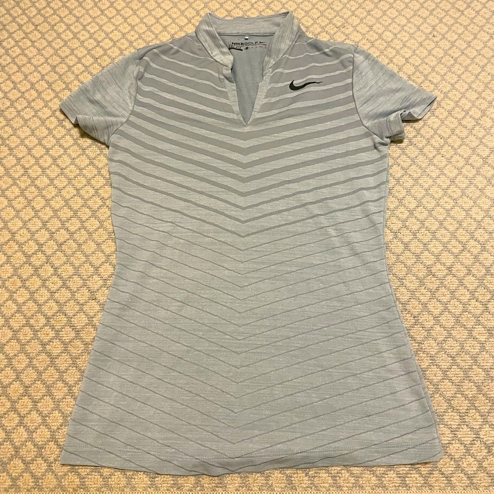 Nike Women’s Golf Shirt